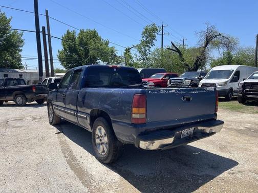 Indigo Blue Metallic 2002 Chevrolet Silverado 1500 LS