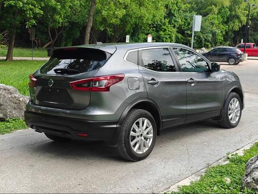 Gun Metallic 2021 Nissan Rogue Sport S