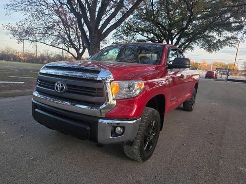 2015 Toyota Tundra SR5