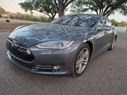 2013 Tesla Model S Base