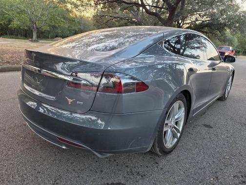 2013 Tesla Model S Base