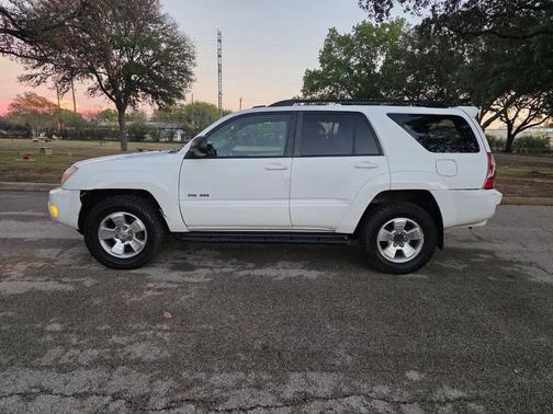 2004 Toyota 4Runner SR5