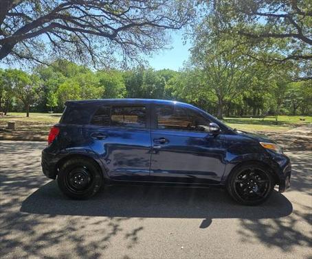 2013 Scion xD 10 Series