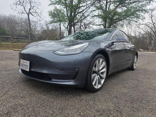 2018 Tesla Model 3 Long Range