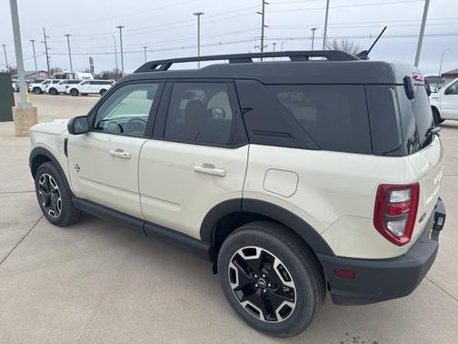 DESERT SAND 2024 Ford Bronco Sport OUTER BANKS