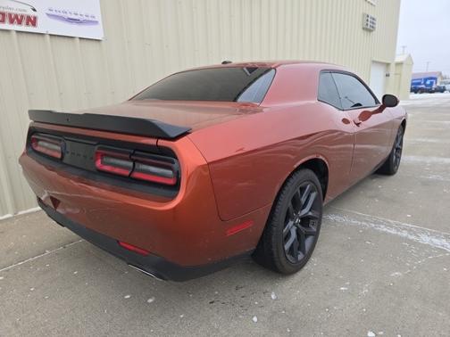 2022 Dodge Challenger SXT