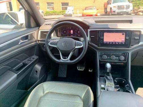 2020 Volkswagen Atlas Cross Sport 3.6L V6 SEL Premium R-Line
