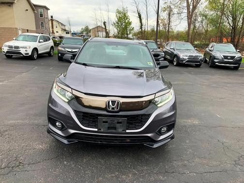 Modern Steel Metallic 2019 Honda HR-V Sport