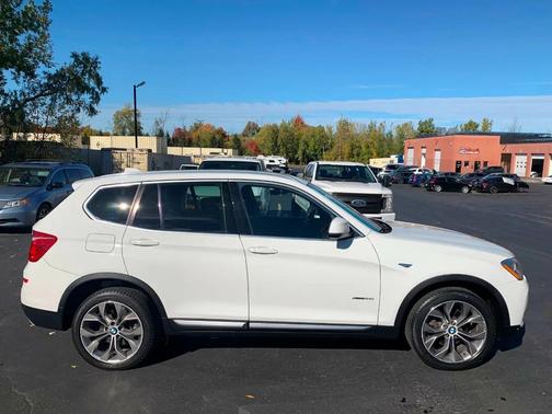 White 2016 BMW X3 xDrive28i