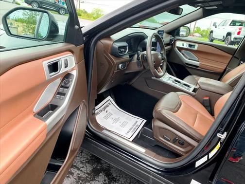 2021 Ford Explorer King Ranch