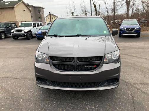 2015 Dodge Grand Caravan AVP/SE