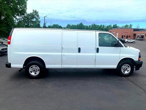 2019 GMC Savana 3500 Work Van