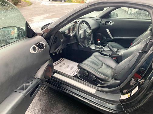 2004 Nissan 350Z Touring