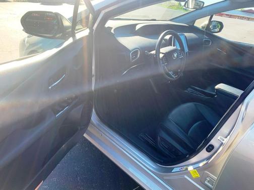2021 Toyota Prius Prime XLE
