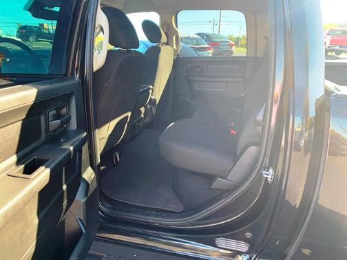 2020 RAM 1500 Classic Express