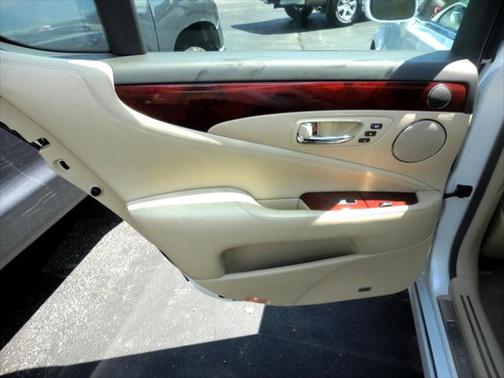 2011 Lexus LS 460 Base