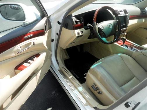 2011 Lexus LS 460 Base