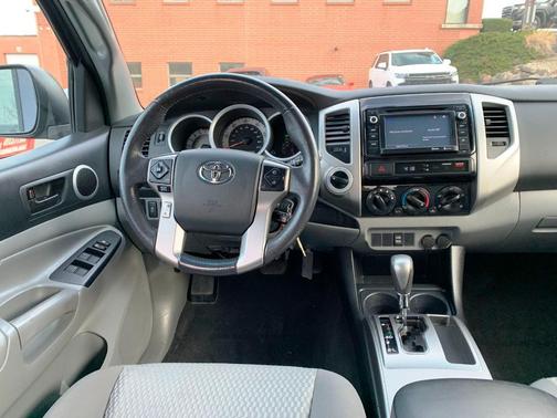 2014 Toyota Tacoma Base