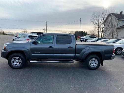 2014 Toyota Tacoma Base