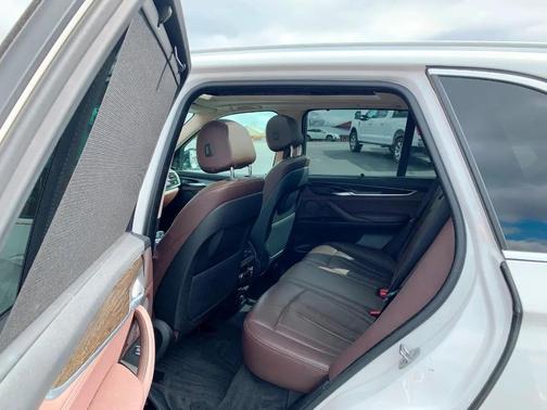 White 2018 BMW X5 xDrive35i