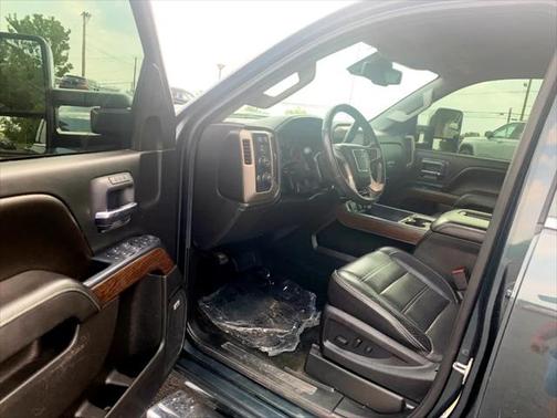 2017 GMC Sierra 2500 Denali