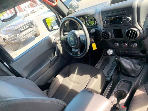 2014 Jeep Wrangler Sport