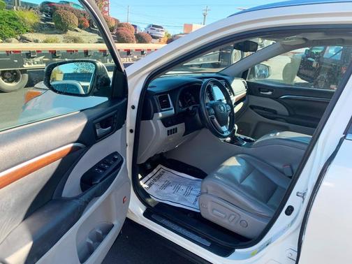 2014 Toyota Highlander Limited