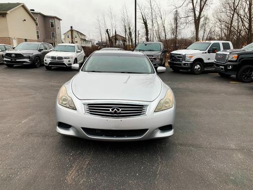 2010 INFINITI G37 Journey