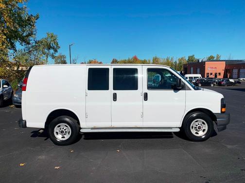 2019 GMC Savana 2500 Work Van