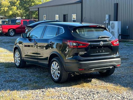 2021 Nissan Rogue Sport S