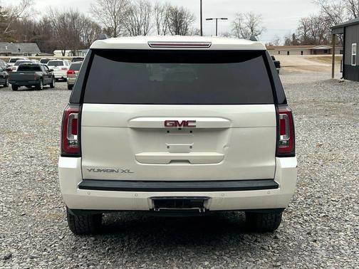 2015 GMC Yukon SLT