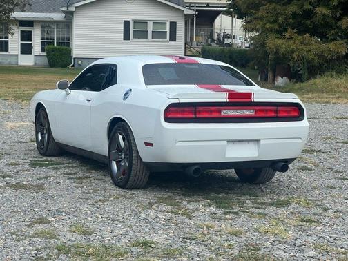2012 Dodge Challenger SXT