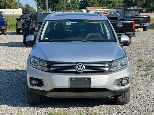 2012 Volkswagen Tiguan SE