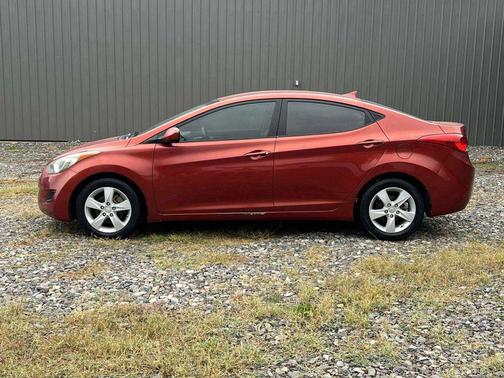 2011 Hyundai ELANTRA GLS