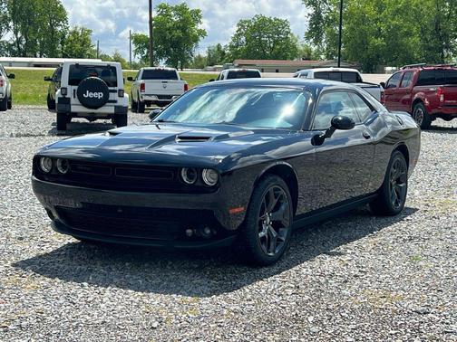 2020 Dodge Challenger SXT