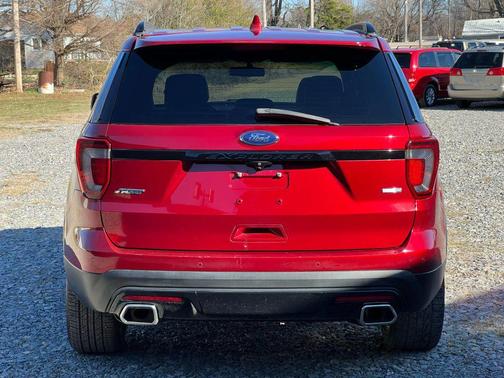 2017 Ford Explorer sport