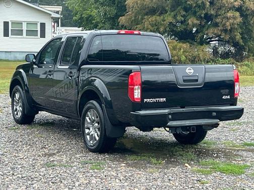 2012 Nissan Frontier SV