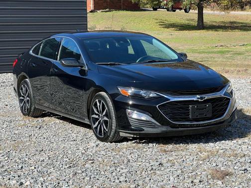 2024 Chevrolet Malibu FWD RS