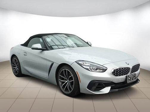 Photo 4 of 27 of 2021 BMW Z4 sDrive30i