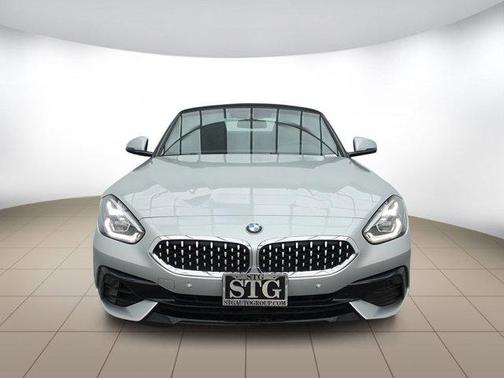 Photo 3 of 27 of 2021 BMW Z4 sDrive30i