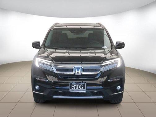 Photo 3 of 33 of 2021 Honda Pilot Elite