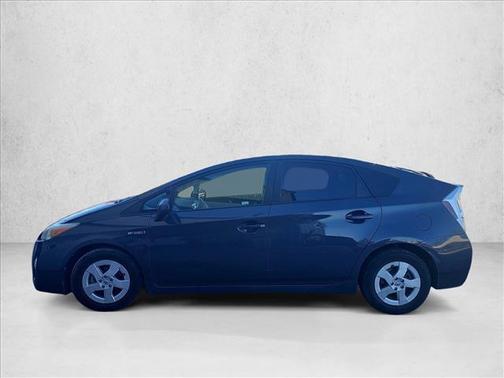 2010 Toyota Prius III