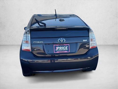 2010 Toyota Prius III
