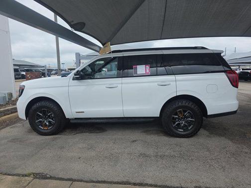 Oxford White 2025 Ford Expedition Tremor