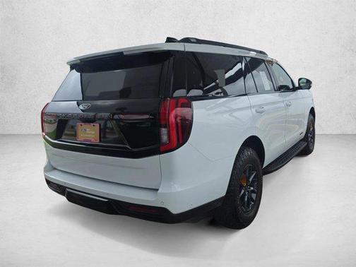 Oxford White 2025 Ford Expedition Tremor