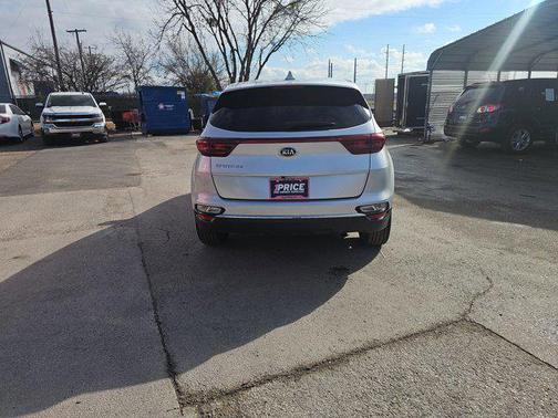 2022 Kia Sportage LX