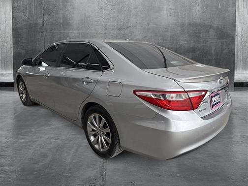 2016 Toyota Camry XLE
