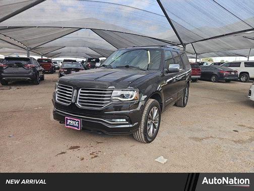 2015 Lincoln Navigator Base