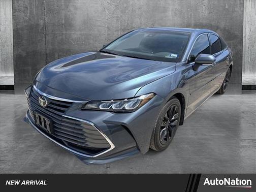 2022 Toyota Avalon XLE