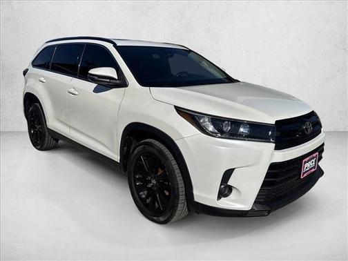 2019 Toyota Highlander SE